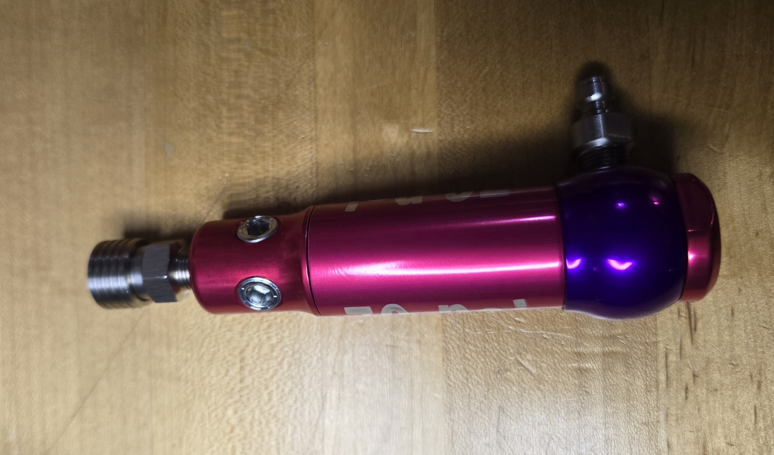 Multi point regulator top